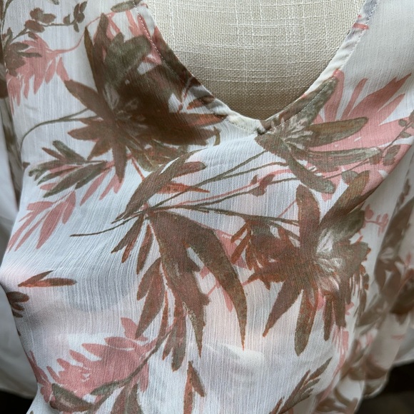 Catherine’s Sheer Brown and Pink Blouse/Cover Up Size 26/28W - Picture 4 of 8